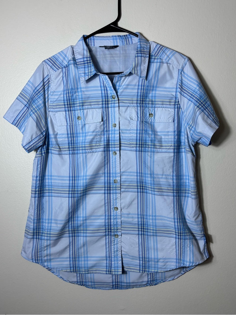 Eddie Bauer Womens L Blue Plaid Button Front Short Sleeve Shirt Outdoor Fishing